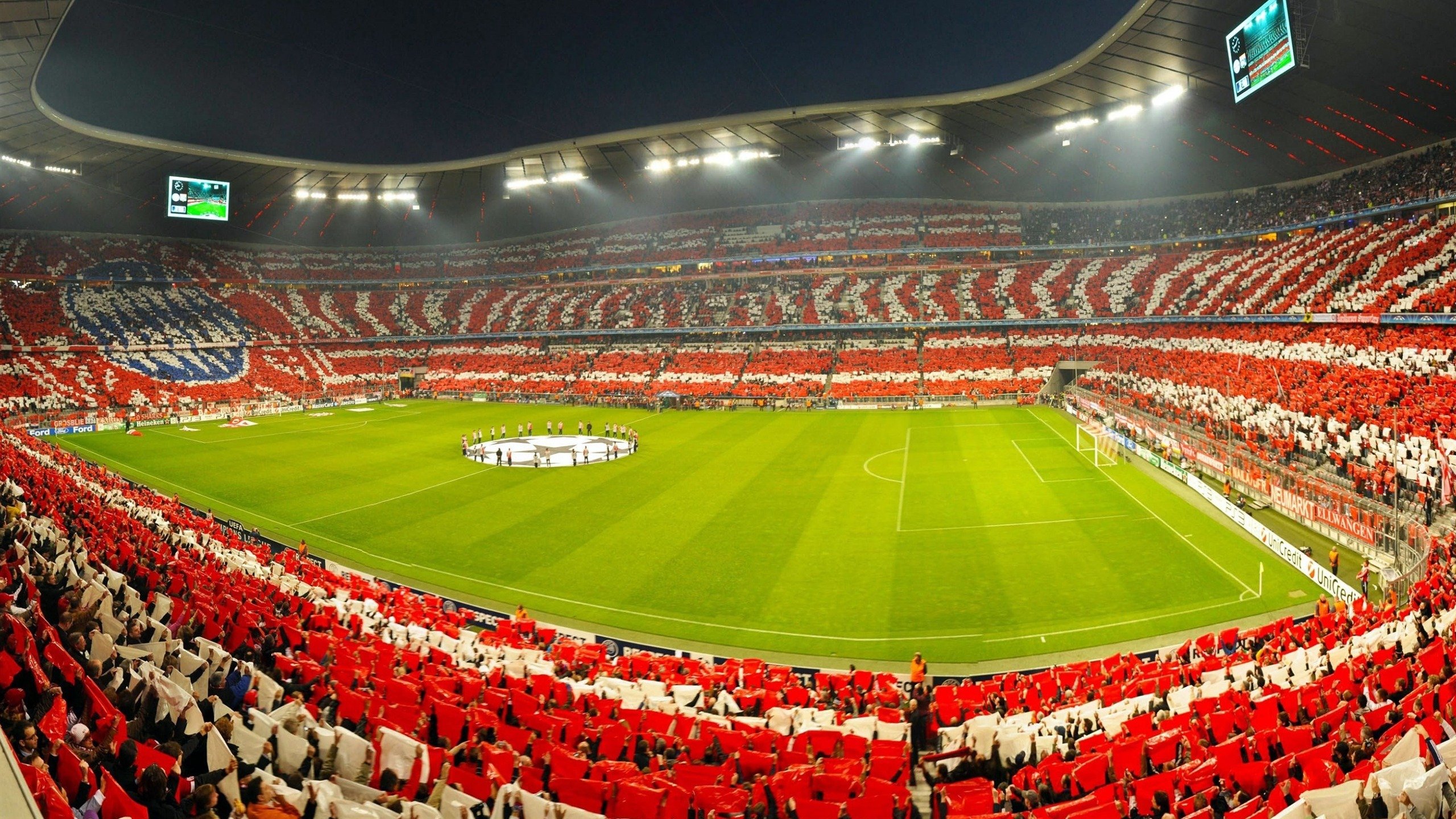 利物浦欧冠赛场奋勇争先，目标再夺桂冠